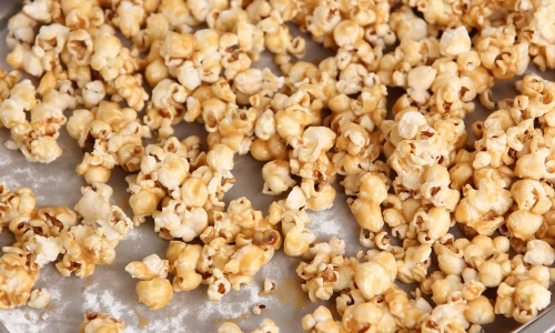 Caramel Popcorn