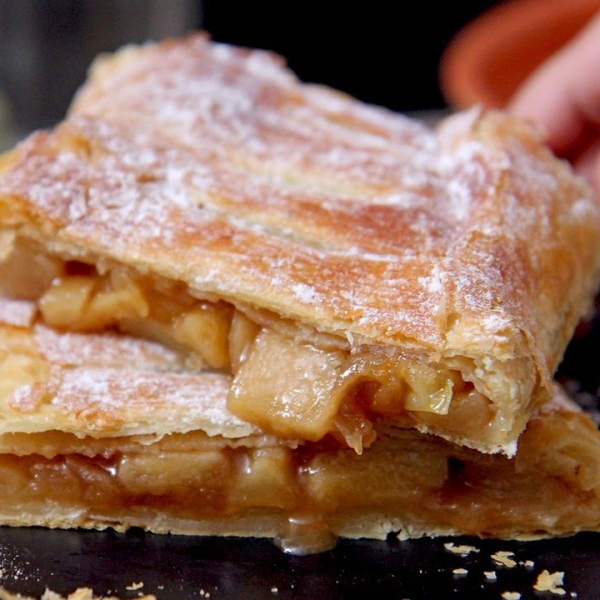 Apple Strudel