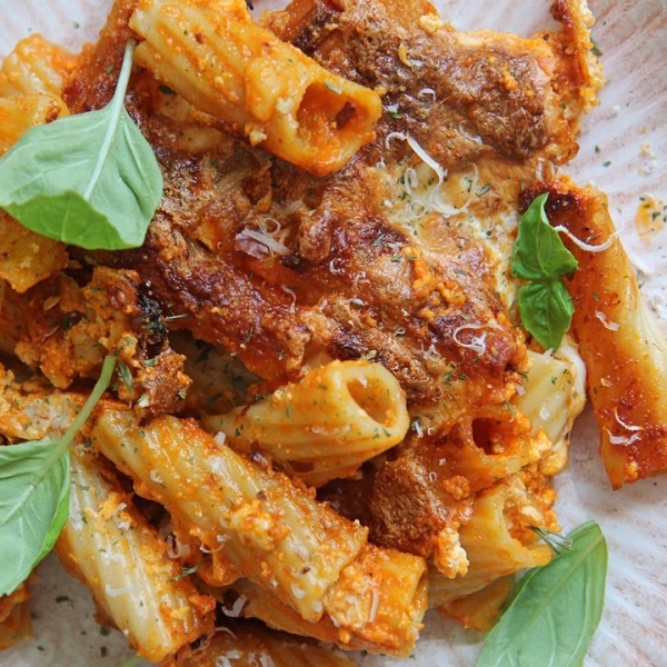 Baked Rigatoni in Blush Pepper Sauce