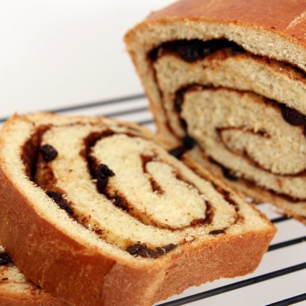 Cinnamon Raisin Bread