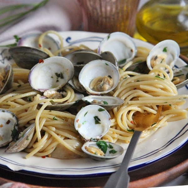 Nonna's Spaghetti with Clams