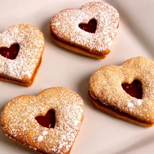 Linzer Cookies