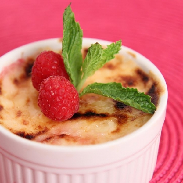 Raspberry Creme Brulee