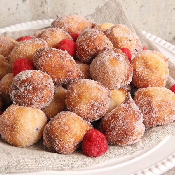 Yogurt Zeppole